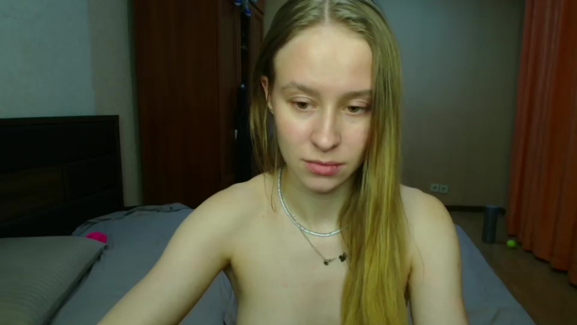 Gallery image thumbnail from Alice_Maryt's myfreecams stream on, 12/24/2025, 18:16 image 18 of 20