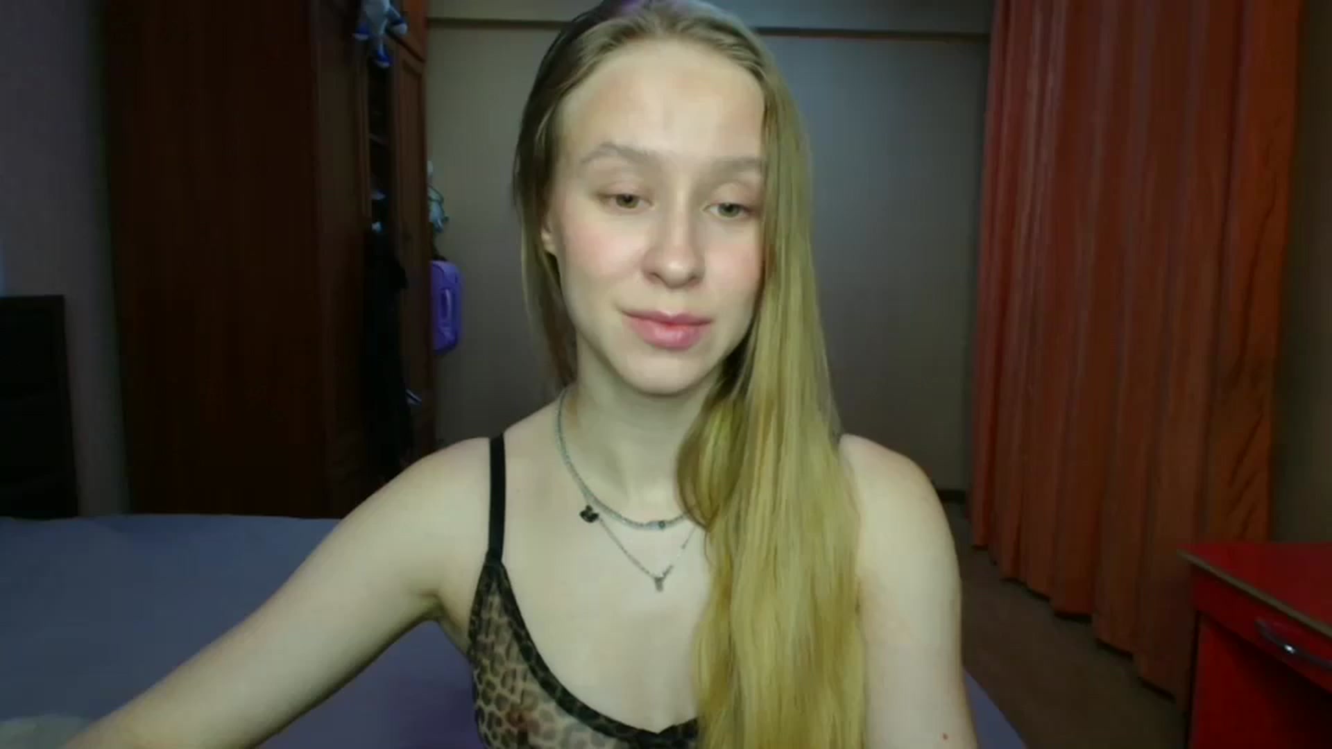Gallery image thumbnail from Alice_Maryt's myfreecams stream on, 12/25/2025, 16:36 image 1 of 20