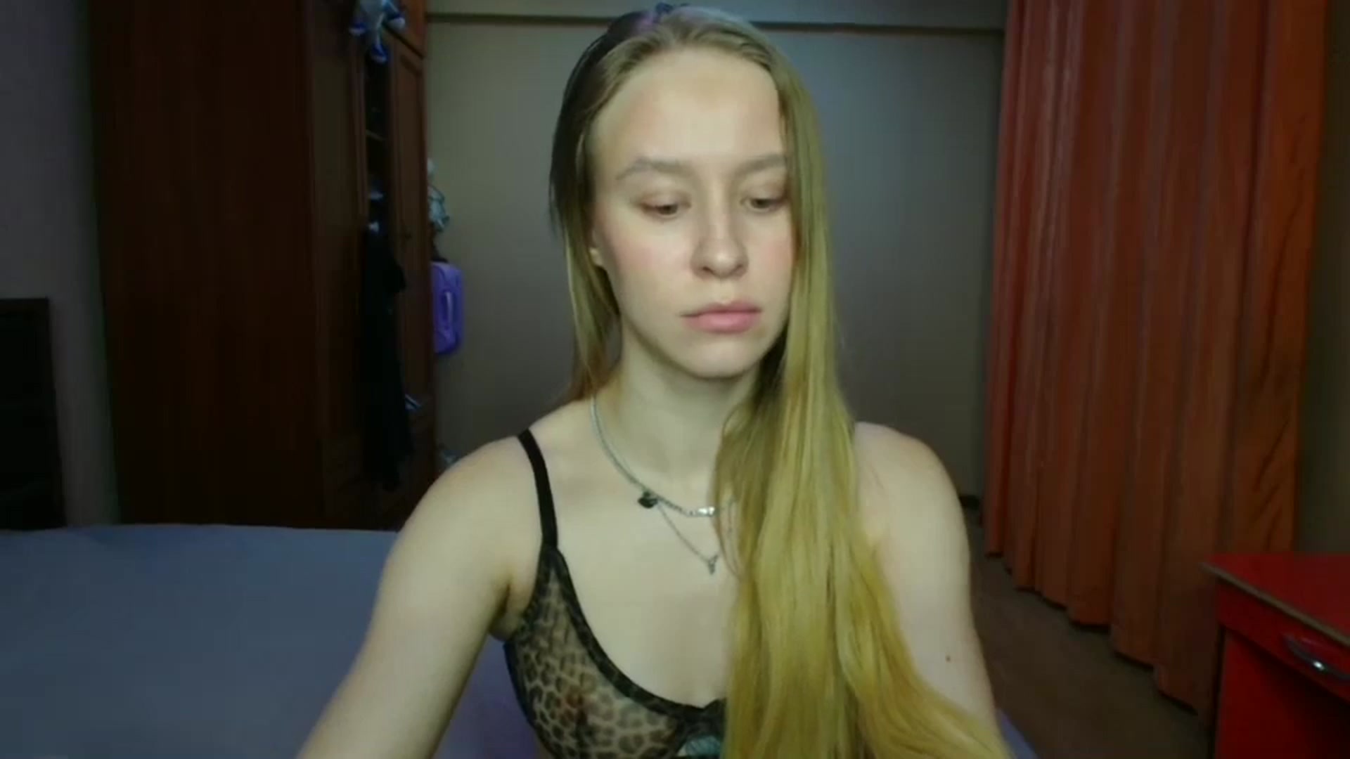 Gallery image thumbnail from Alice_Maryt's myfreecams stream on, 12/25/2025, 16:36 image 5 of 20