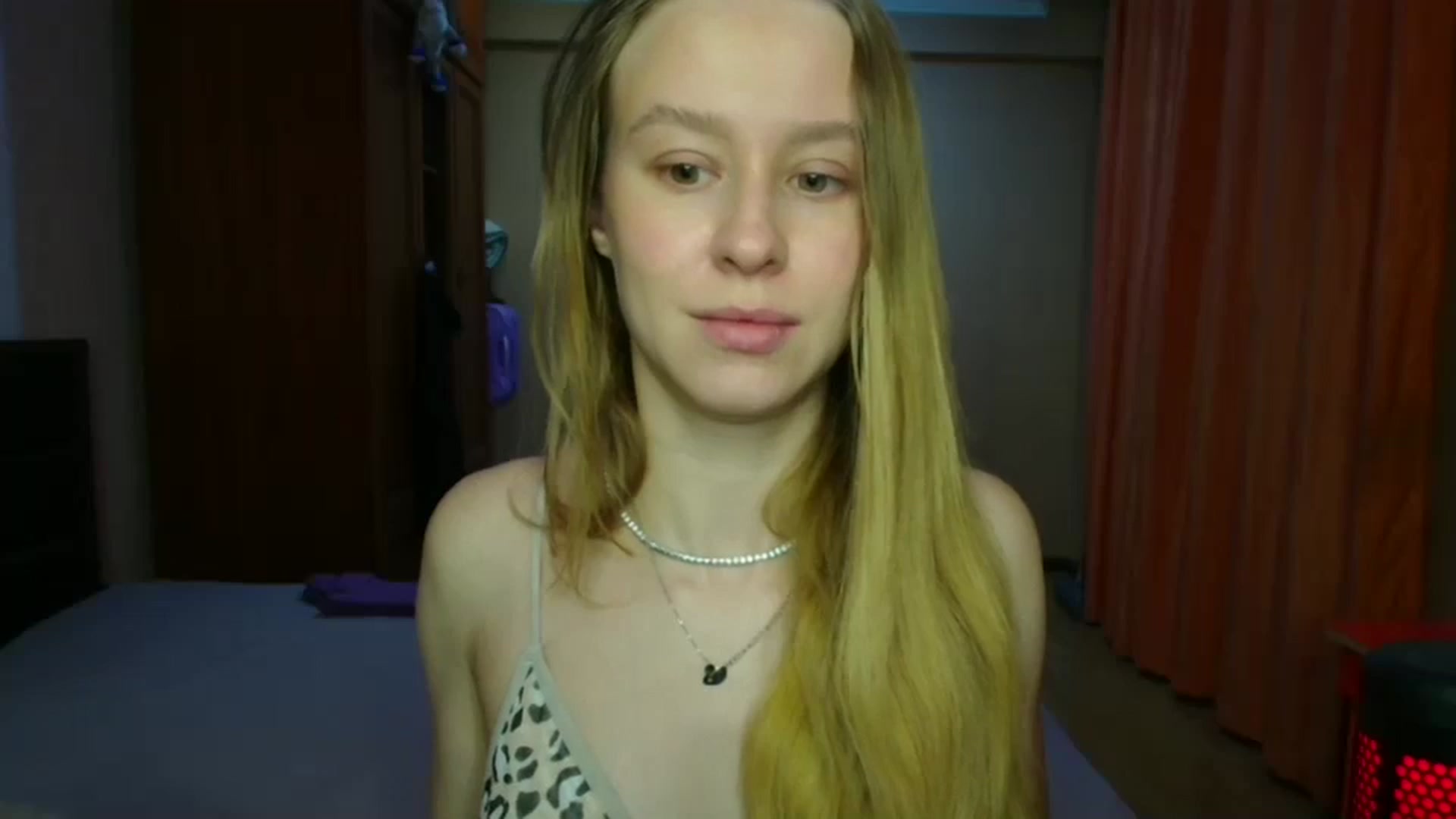 Gallery image thumbnail from Alice_Maryt's myfreecams stream on, 12/26/2025, 16:28 image 5 of 20