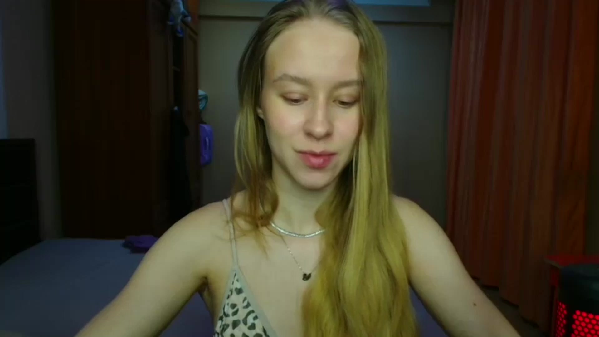 Gallery image thumbnail from Alice_Maryt's myfreecams stream on, 12/26/2025, 16:28 image 9 of 20