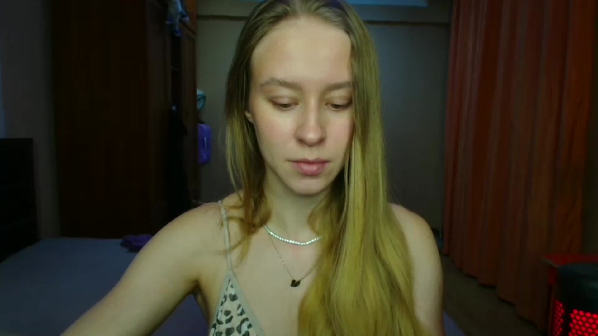 Gallery image thumbnail from Alice_Maryt's myfreecams stream on, 12/26/2025, 16:28 image 18 of 20