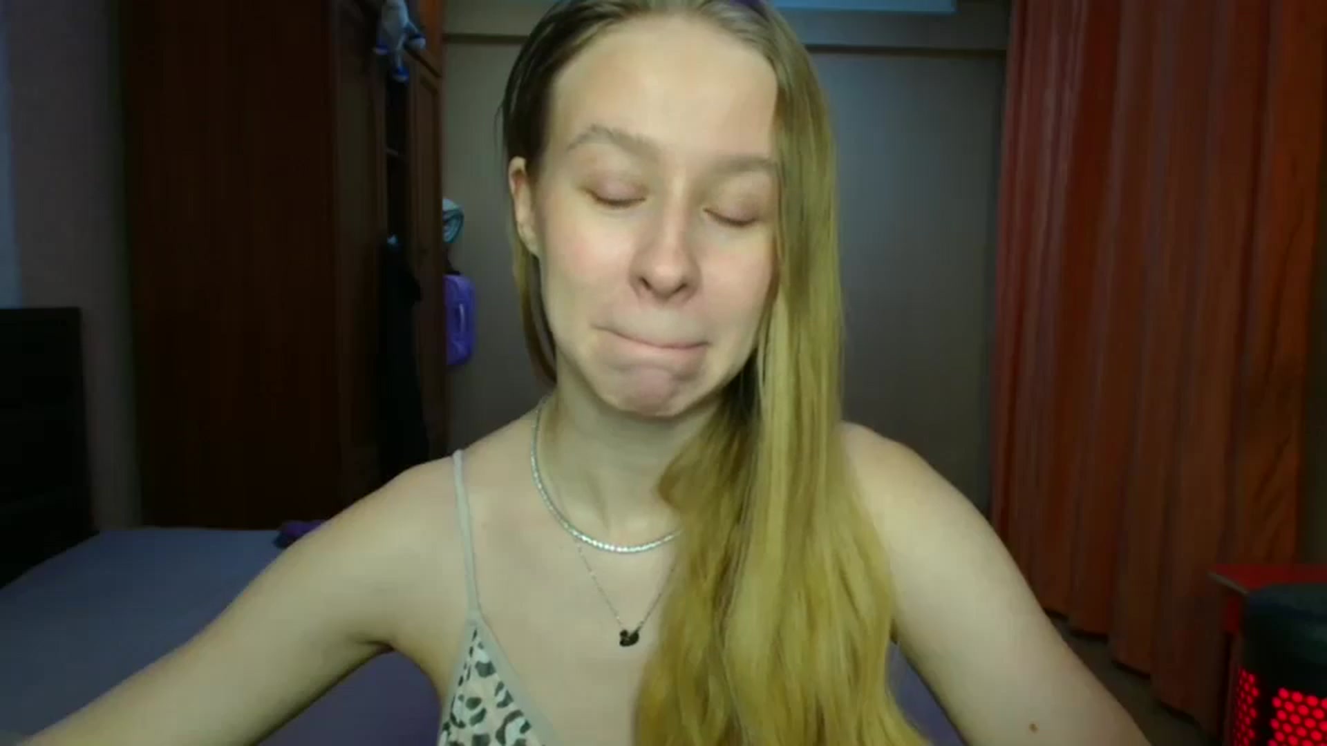 Gallery image thumbnail from Alice_Maryt's myfreecams stream on, 12/26/2025, 16:28 image 2 of 20