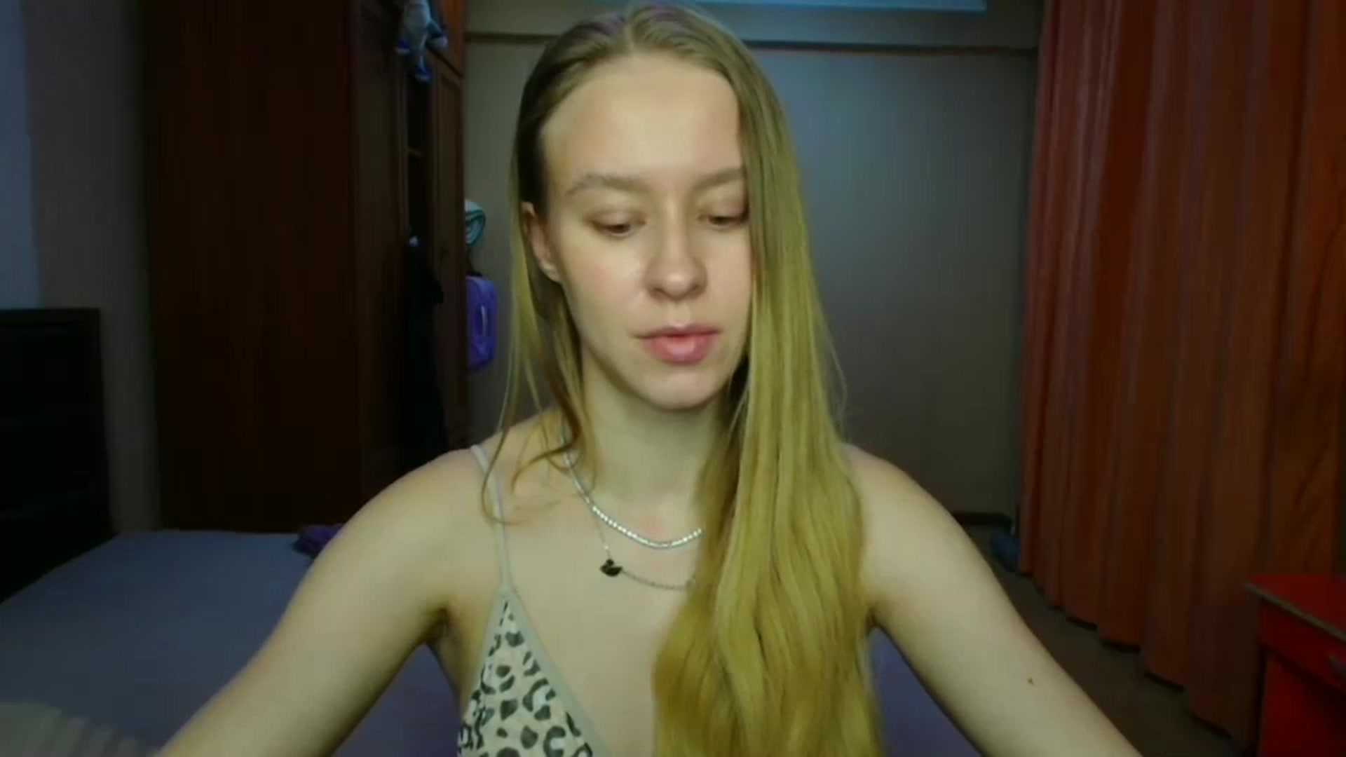 Gallery image thumbnail from Alice_Maryt's myfreecams stream on, 12/26/2025, 17:17 image 11 of 20
