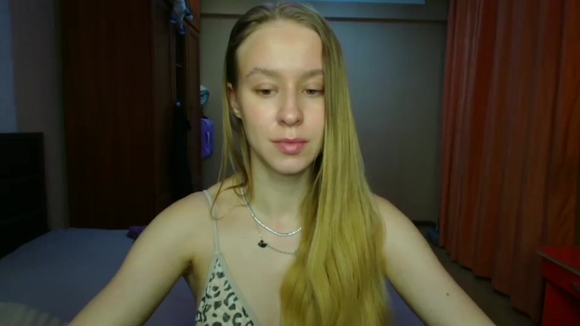 Gallery image thumbnail from Alice_Maryt's myfreecams stream on, 12/26/2025, 17:17 image 9 of 20