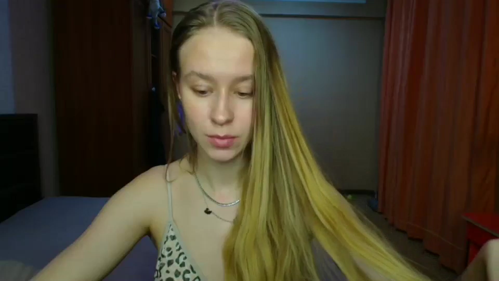 Gallery image thumbnail from Alice_Maryt's myfreecams stream on, 12/26/2025, 17:17 image 7 of 20
