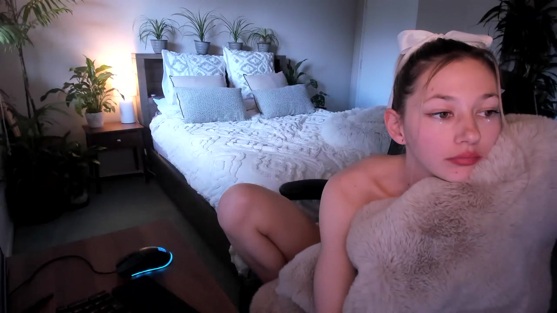 Gallery image thumbnail from Alice_NZ's myfreecams stream on, 06/30/2023, 02:31 image 12 of 20