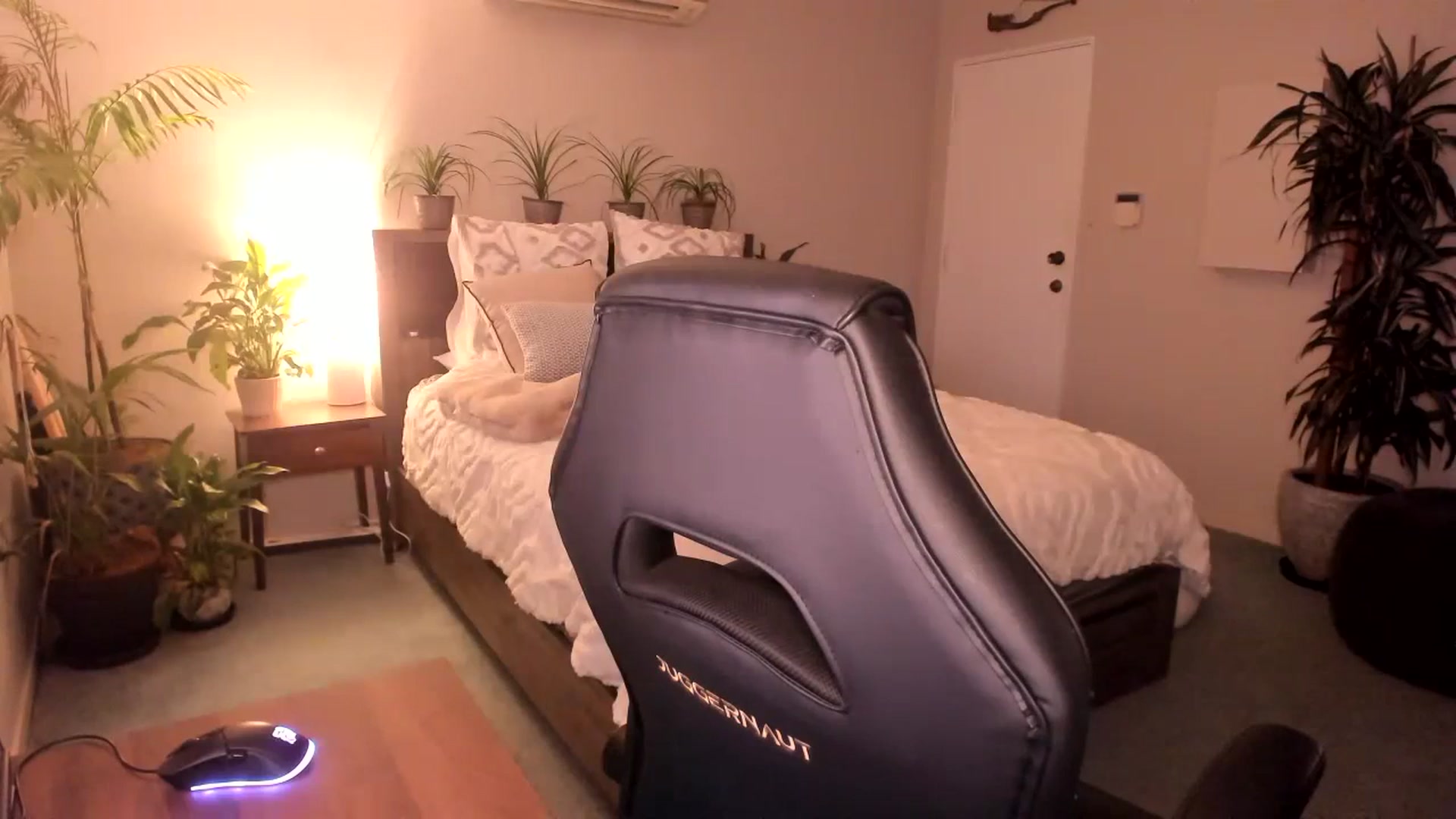 Gallery image thumbnail from Alice_NZ's myfreecams stream on, 07/01/2023, 05:32 image 20 of 20