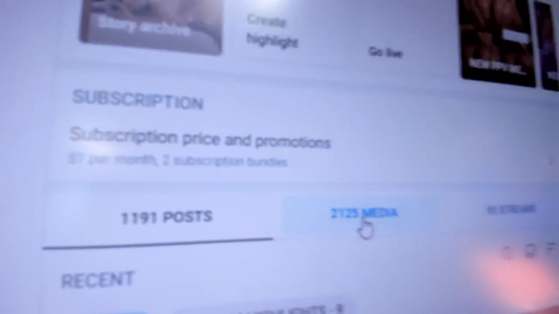 Gallery image thumbnail from Alice_NZ's myfreecams stream on, 11/24/2024, 03:03 image 20 of 20