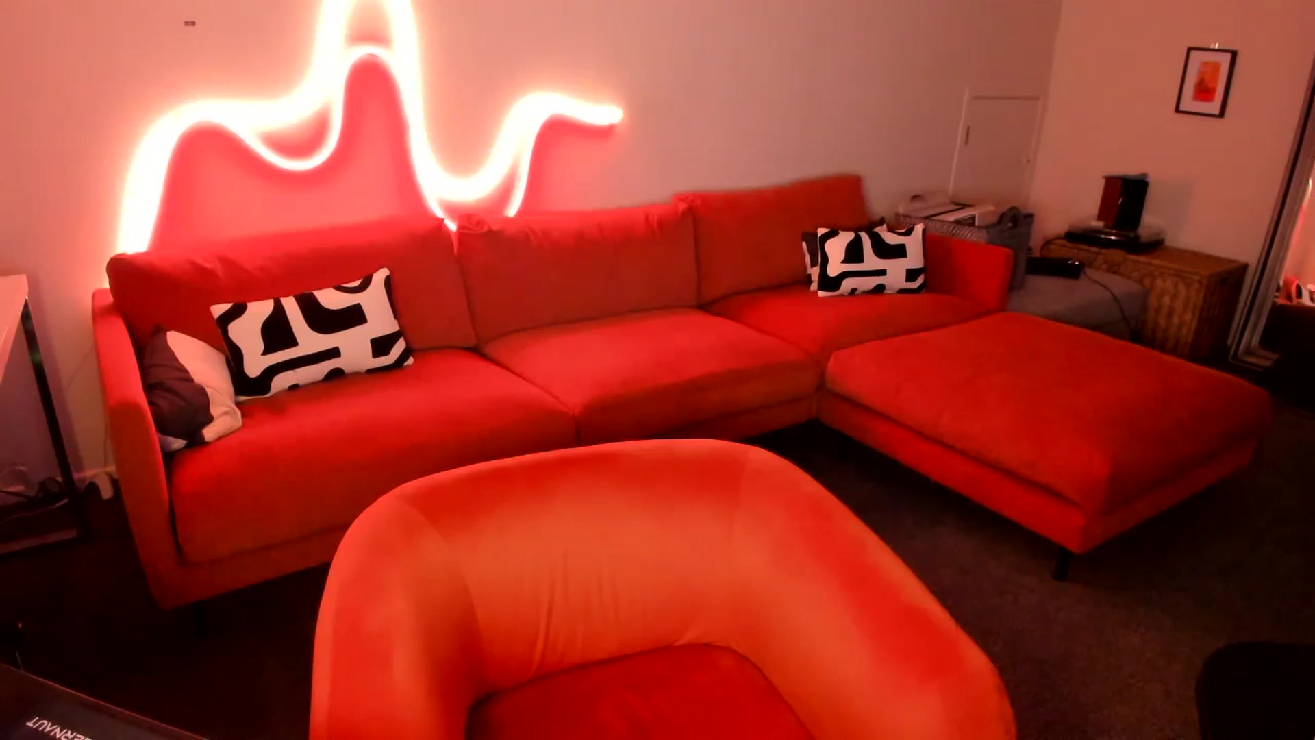 Gallery image thumbnail from Alice_NZ's myfreecams stream on, 04/11/2025, 06:31 image 16 of 20
