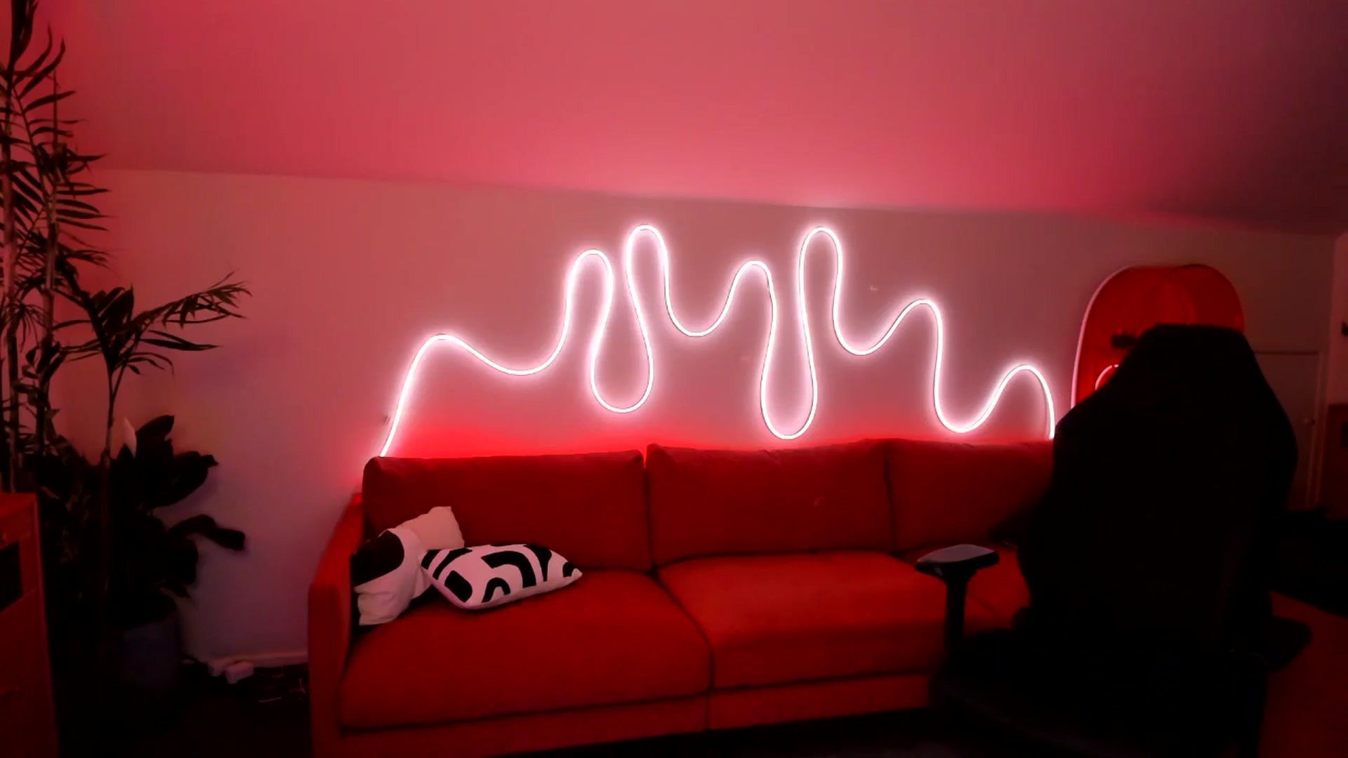 Gallery image thumbnail from Alice_NZ's myfreecams stream on, 09/24/2025, 06:42 image 2 of 20