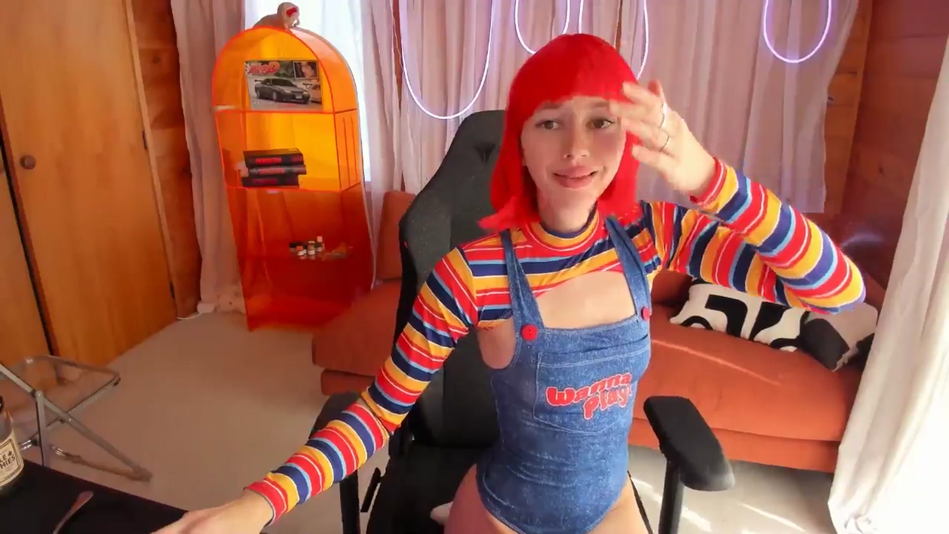 Gallery image thumbnail from Alice_NZ's myfreecams stream on, 10/16/2025, 03:04 image 6 of 20