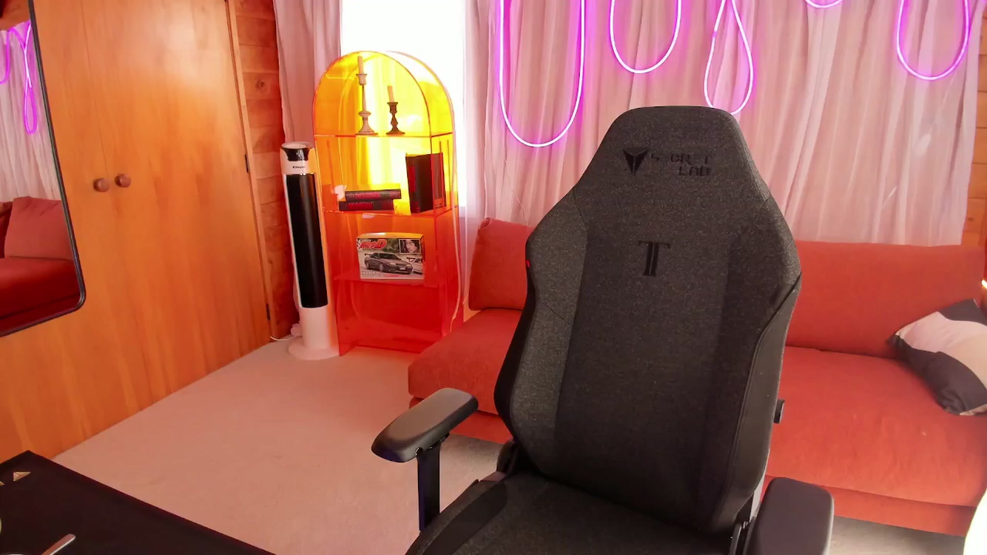 Gallery image thumbnail from Alice_NZ's myfreecams stream on, 11/08/2025, 03:33 image 5 of 20