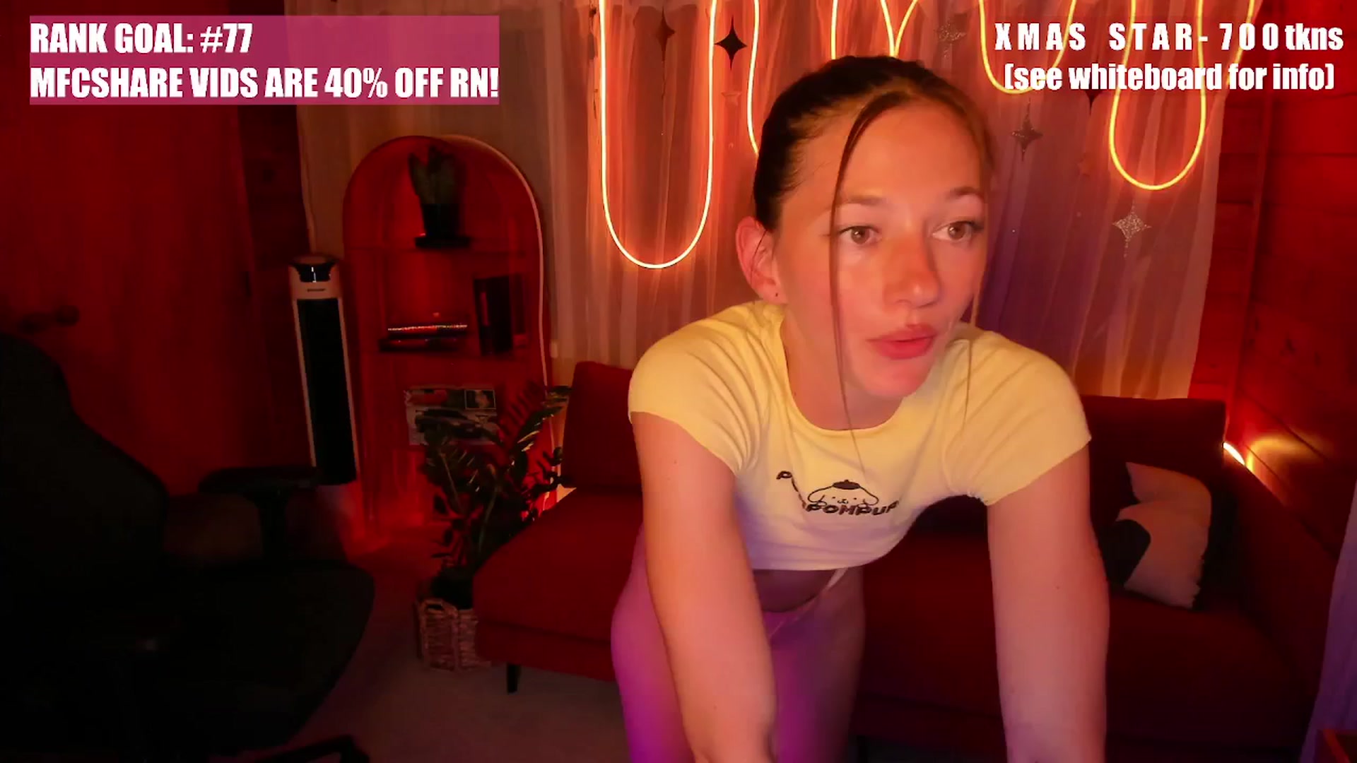 Gallery image thumbnail from Alice_NZ's myfreecams stream on, 12/08/2025, 09:50 image 11 of 20
