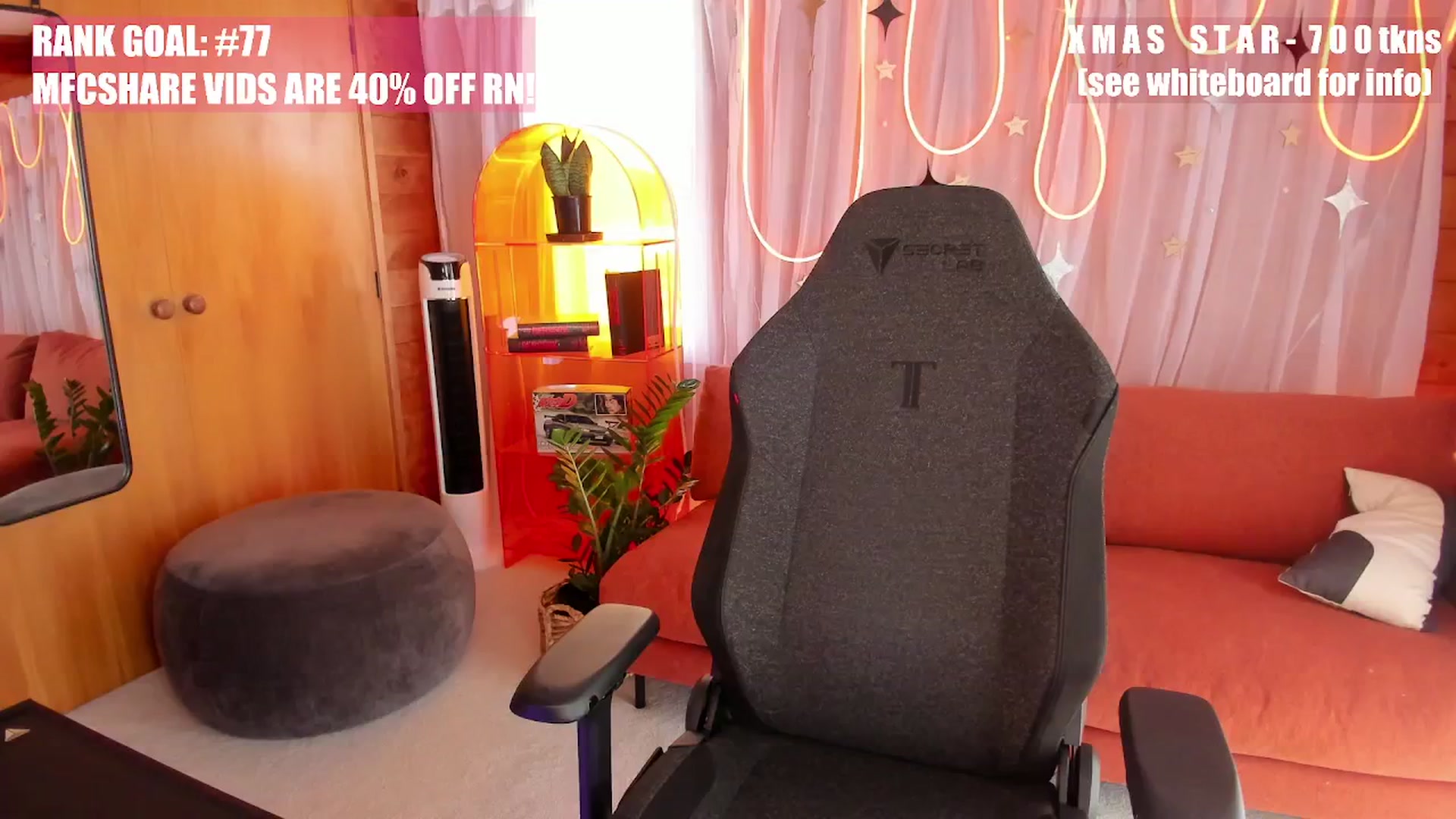 Gallery image thumbnail from Alice_NZ's myfreecams stream on, 12/09/2025, 01:42 image 6 of 20