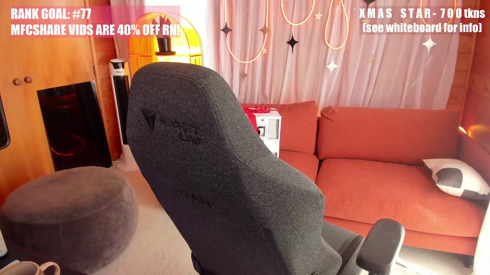 Gallery image thumbnail from Alice_NZ's myfreecams stream on, 12/20/2025, 02:34 image 12 of 20