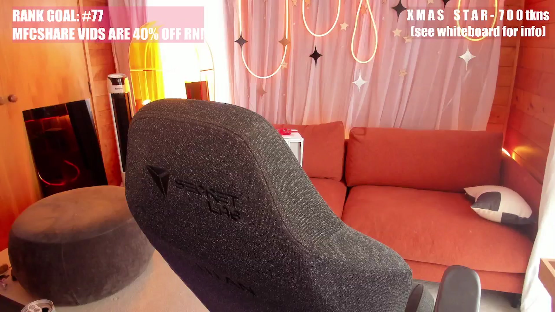 Gallery image thumbnail from Alice_NZ's myfreecams stream on, 12/21/2025, 23:55 image 14 of 20