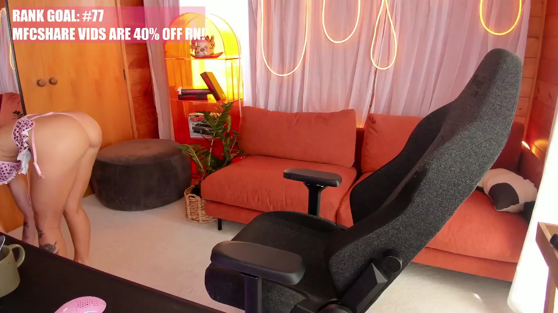 Gallery image thumbnail from Alice_NZ's myfreecams stream on, 01/16/2026, 02:08 image 15 of 20