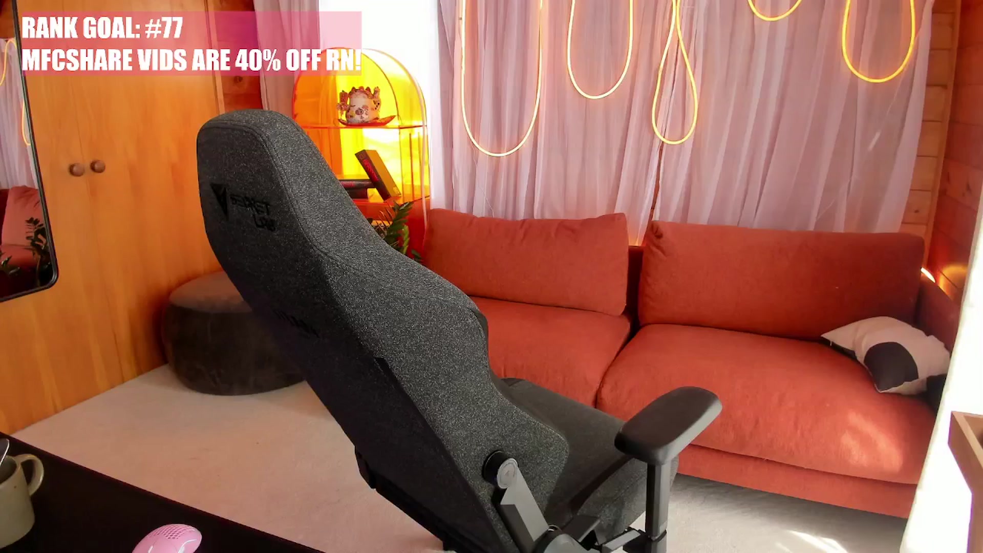 Gallery image thumbnail from Alice_NZ's myfreecams stream on, 01/16/2026, 02:08 image 18 of 20