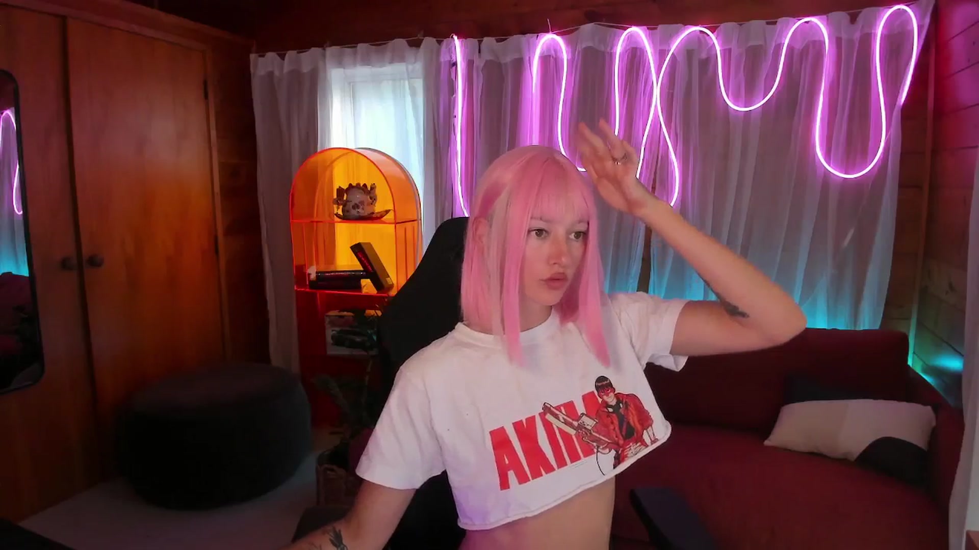 Gallery image thumbnail from Alice_NZ's myfreecams stream on, 01/25/2026, 07:38 image 10 of 20