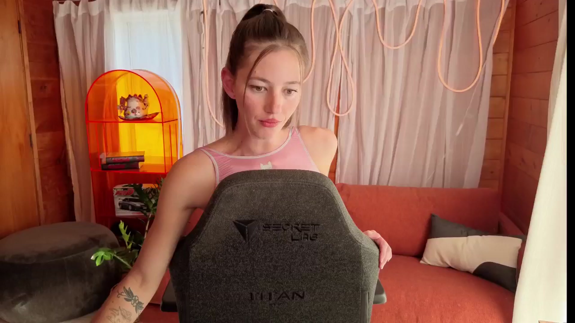 Gallery image thumbnail from Alice_NZ's myfreecams stream on, 02/22/2026, 05:11 image 4 of 20
