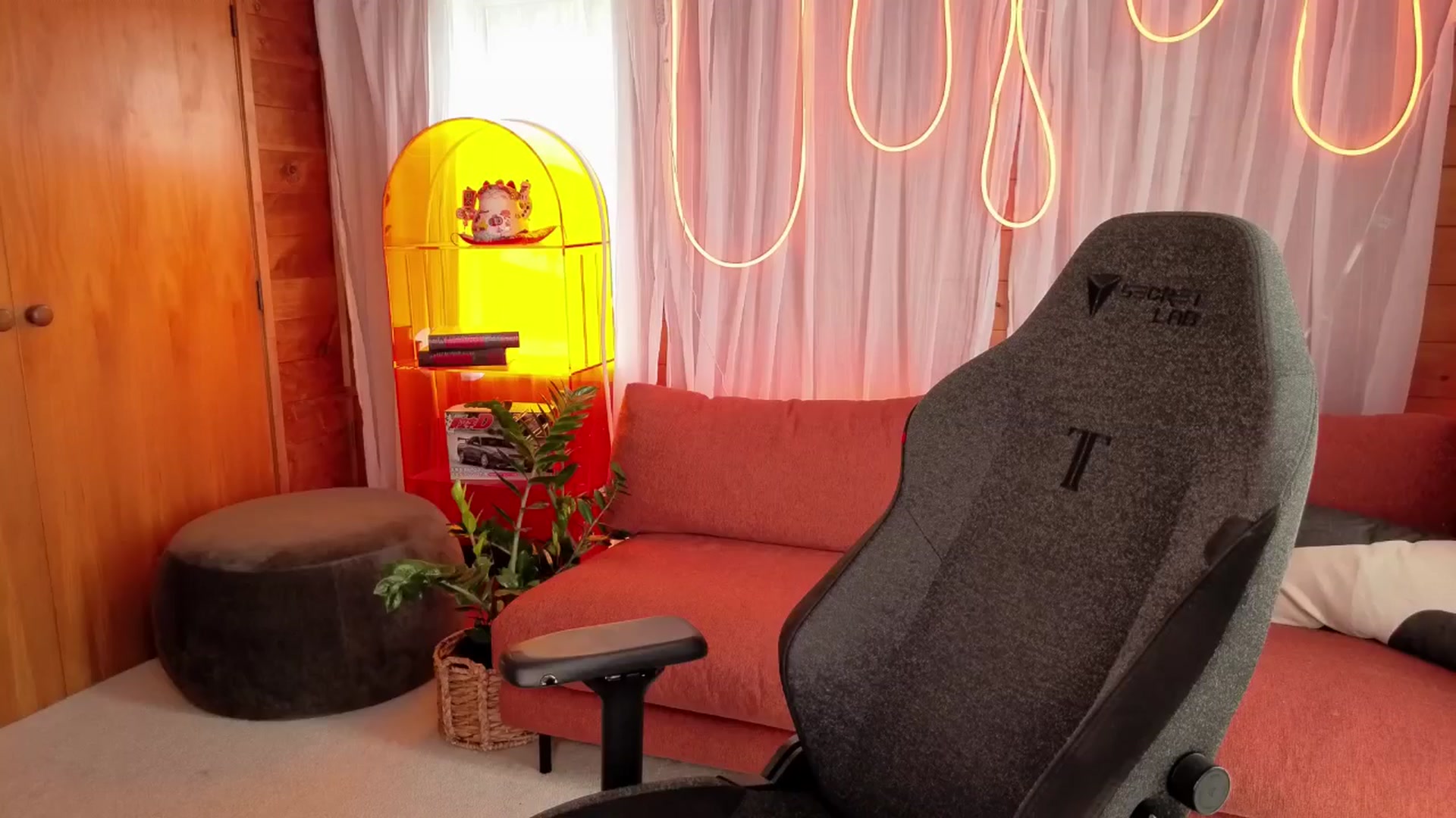 Gallery image thumbnail from Alice_NZ's myfreecams stream on, 02/28/2026, 04:29 image 13 of 20