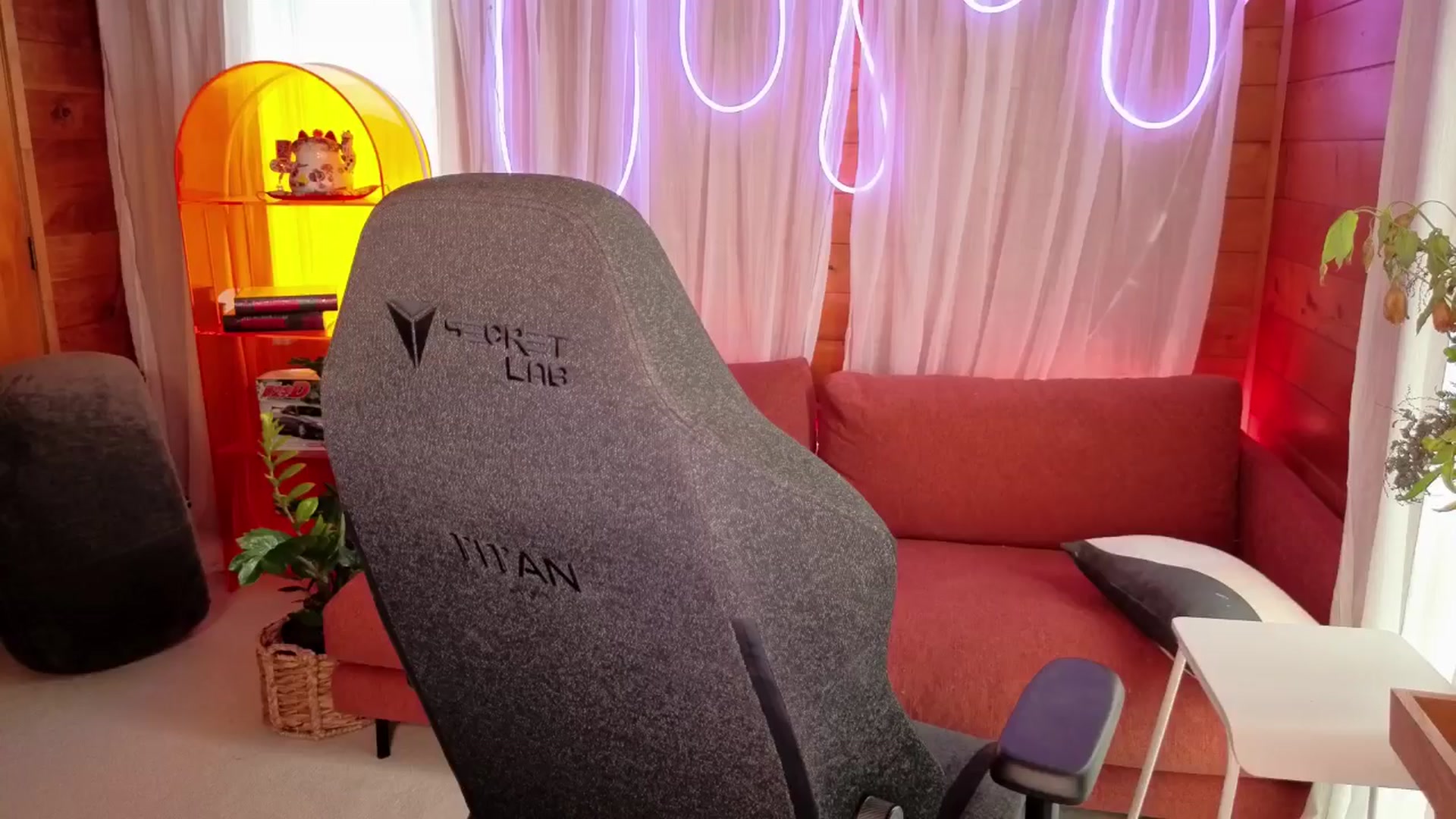 Gallery image thumbnail from Alice_NZ's myfreecams stream on, 03/30/2026, 04:17 image 16 of 20