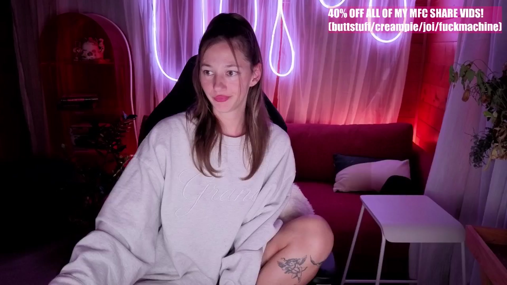Gallery image thumbnail from Alice_NZ's myfreecams stream on, 04/07/2026, 09:28 image 19 of 20