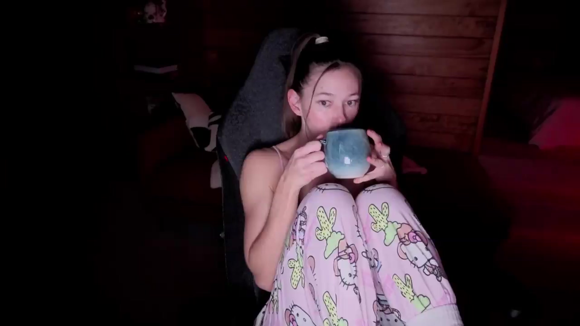 Gallery image thumbnail from Alice_NZ's myfreecams stream on, 06/28/2026, 08:18 image 3 of 20