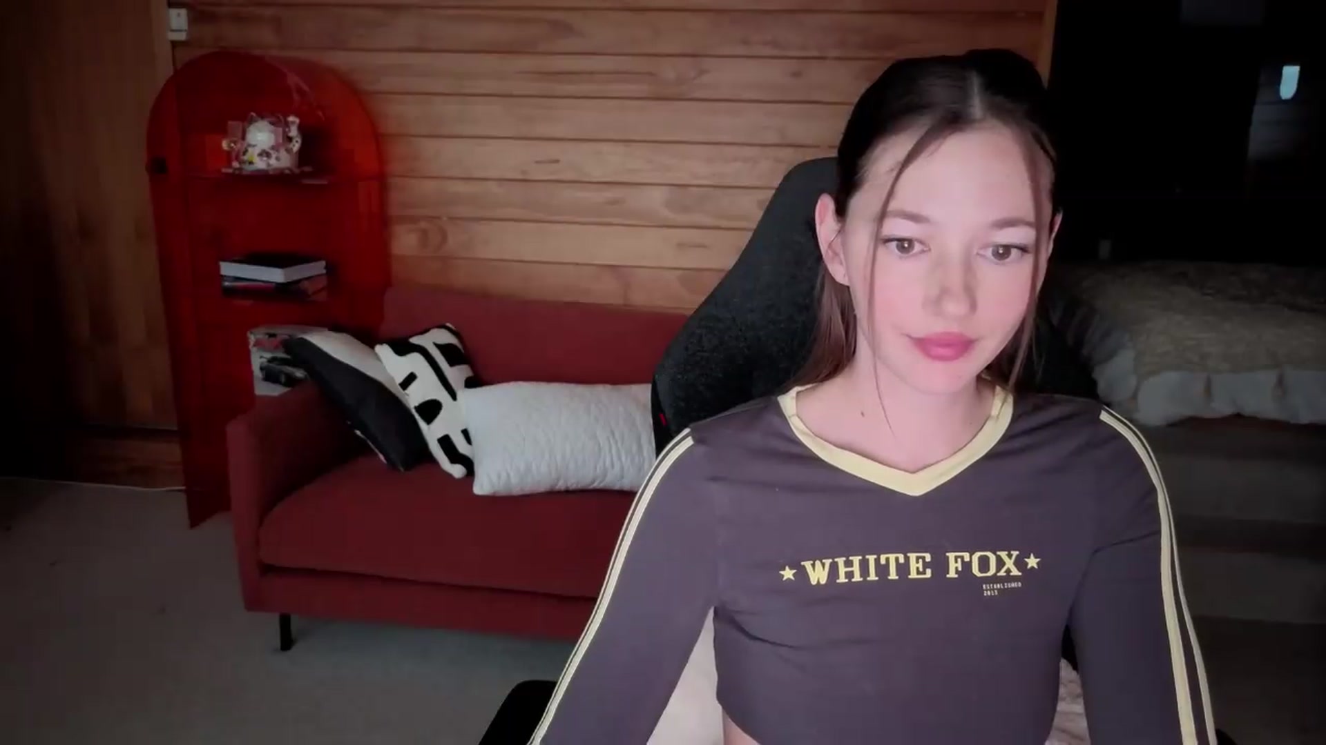 Gallery image thumbnail from Alice_NZ's myfreecams stream on, 07/06/2026, 05:42 image 12 of 20