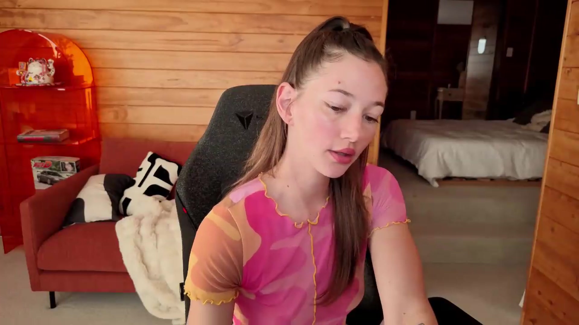 Gallery image thumbnail from Alice_NZ's myfreecams stream on, 07/16/2026, 02:42 image 4 of 20