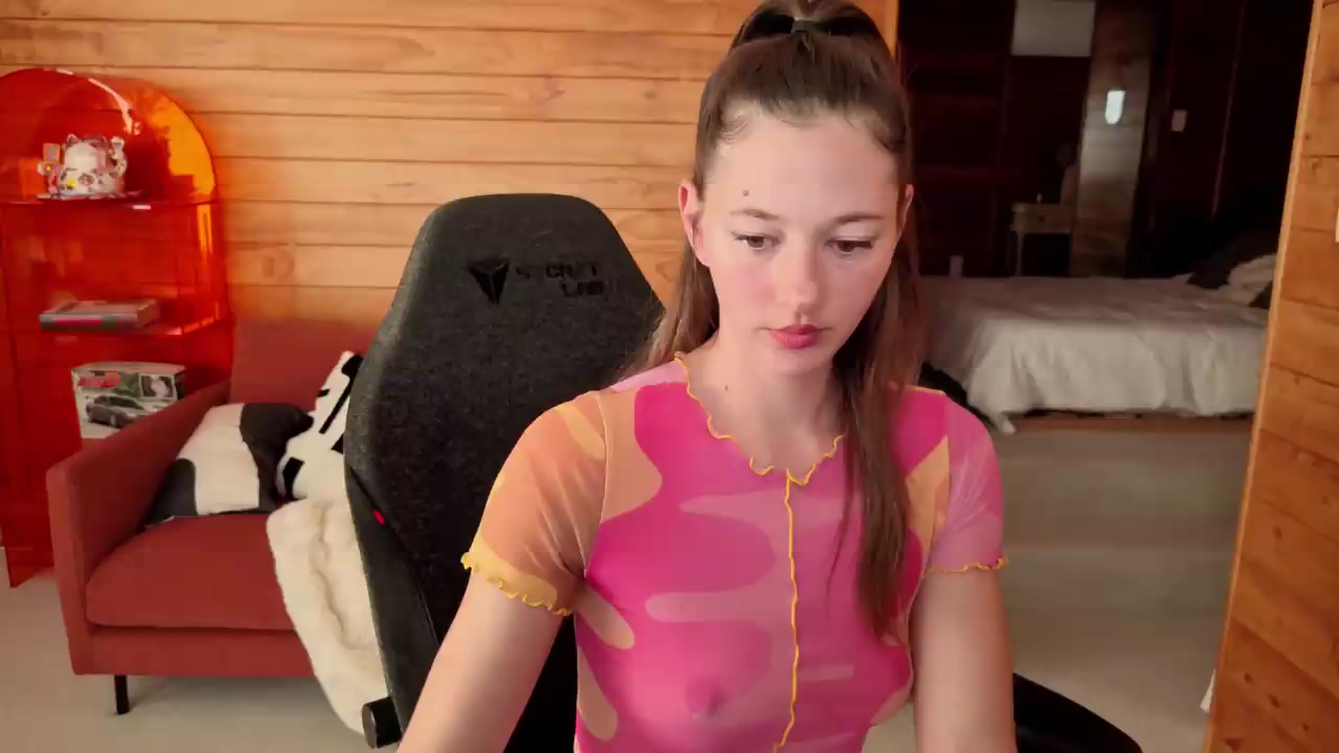 Gallery image thumbnail from Alice_NZ's myfreecams stream on, 07/16/2026, 02:42 image 2 of 20