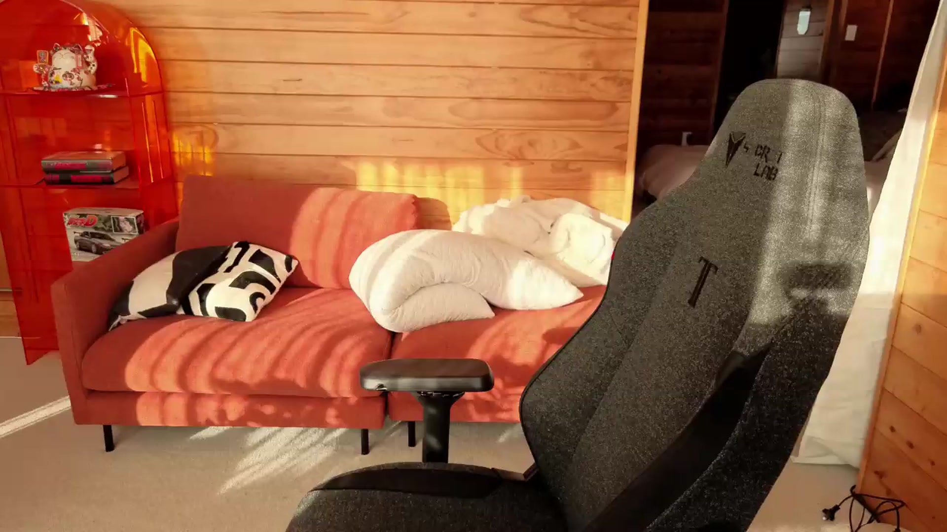 Gallery image thumbnail from Alice_NZ's myfreecams stream on, 07/28/2026, 05:19 image 7 of 20