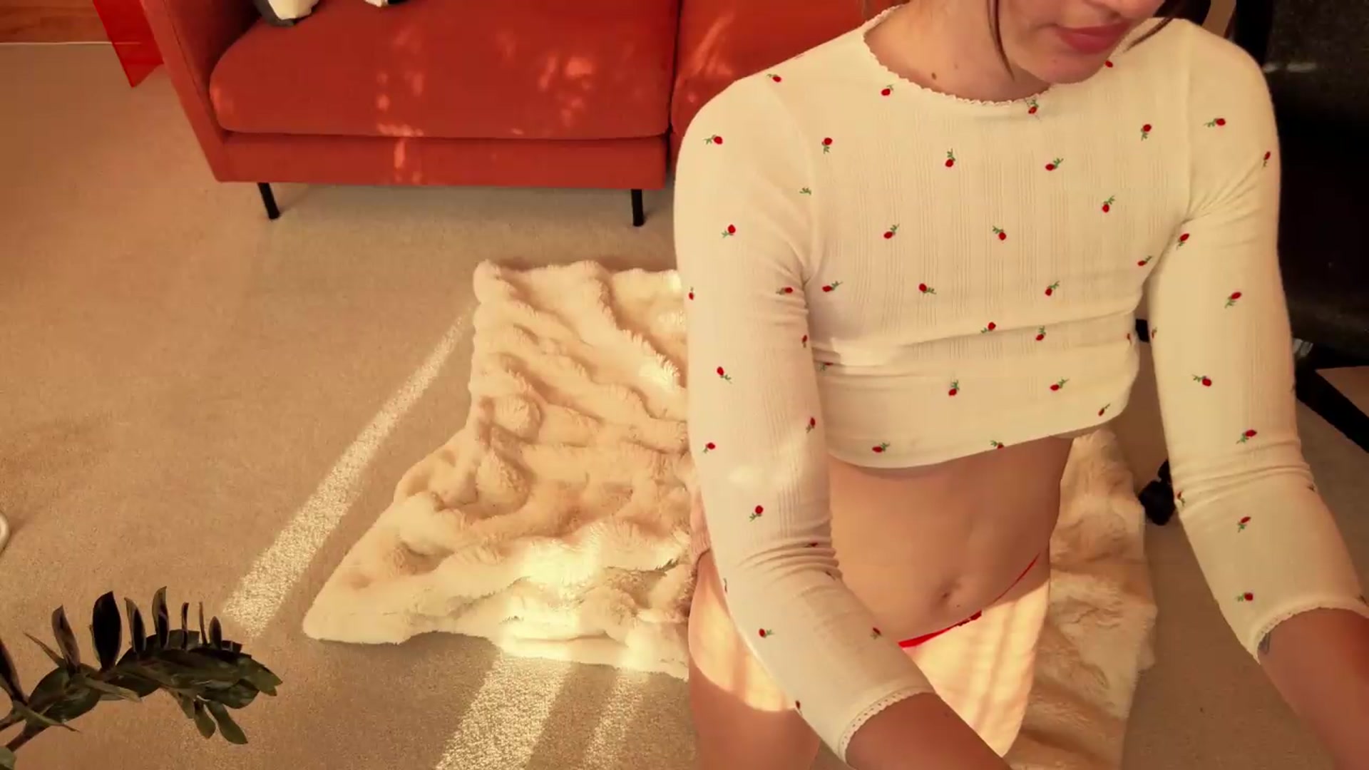 Gallery image thumbnail from Alice_NZ's myfreecams stream on, 08/20/2026, 05:38 image 13 of 20