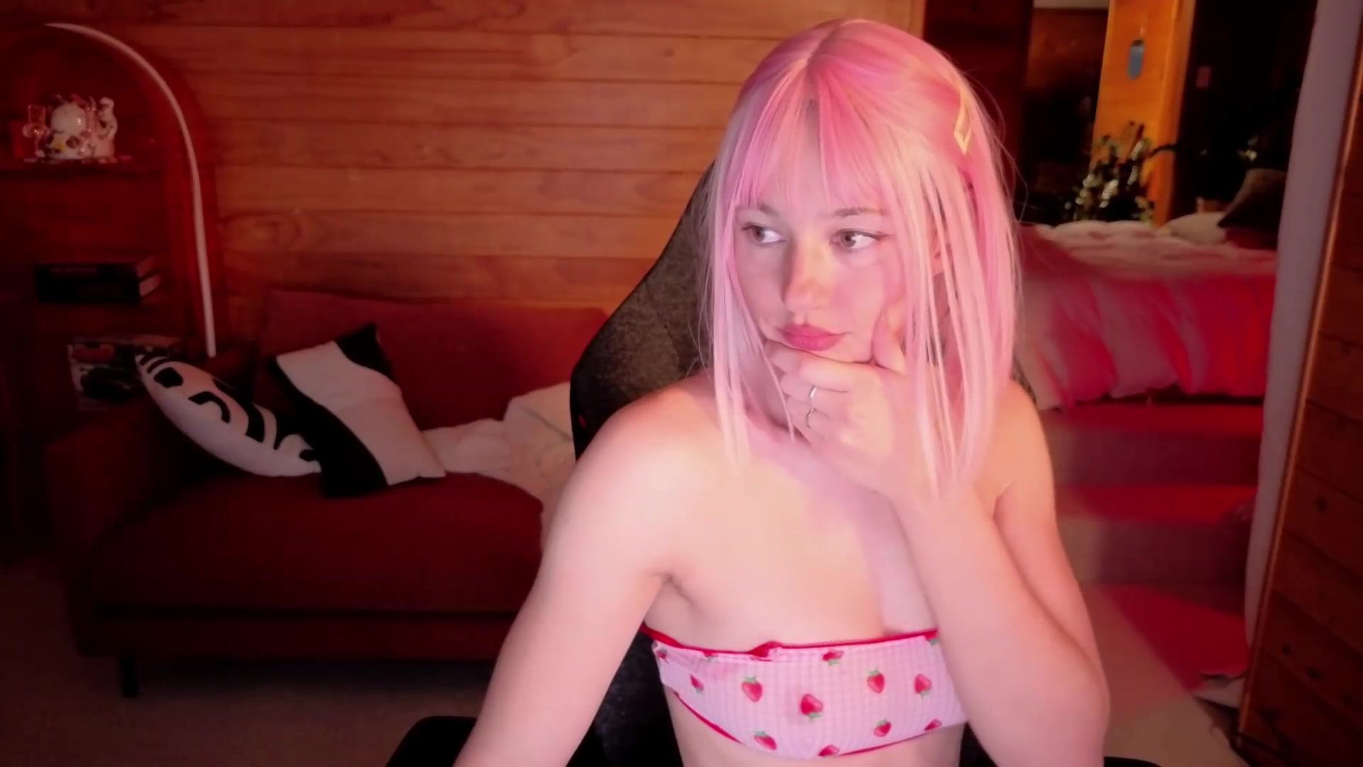 Gallery image thumbnail from Alice_NZ's myfreecams stream on, 08/29/2026, 05:58 image 19 of 20