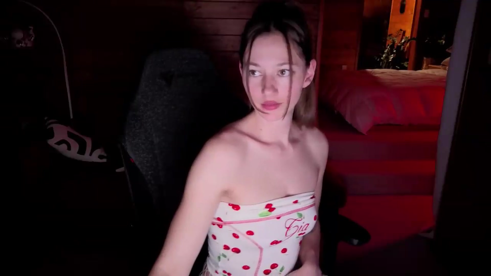 Gallery image thumbnail from Alice_NZ's myfreecams stream on, 08/31/2026, 07:44 image 10 of 20