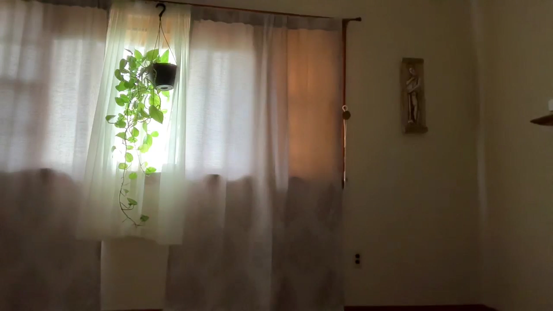 Gallery image thumbnail from Alice_Purr's myfreecams stream on, 11/14/2023, 18:53 image 13 of 20