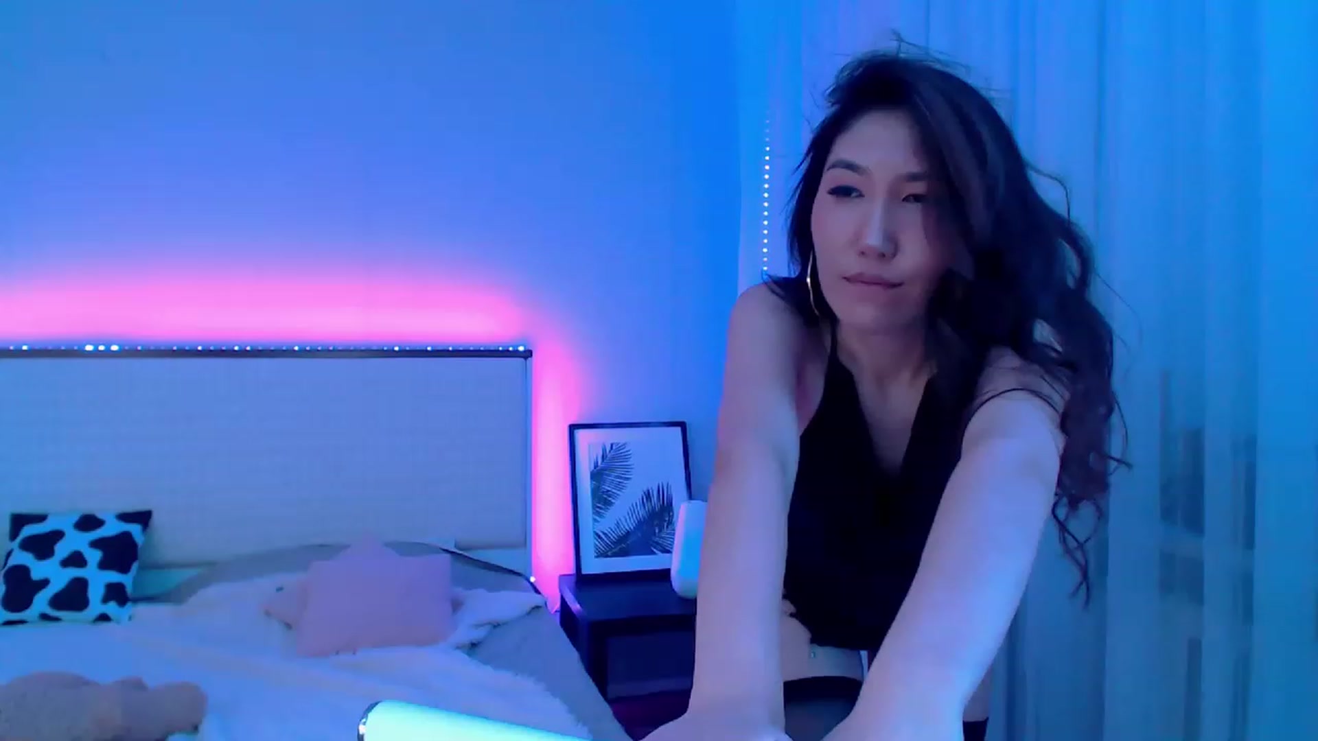 Gallery image thumbnail from Alice_Queen's myfreecams stream on, 12/30/2022, 02:32 image 13 of 20