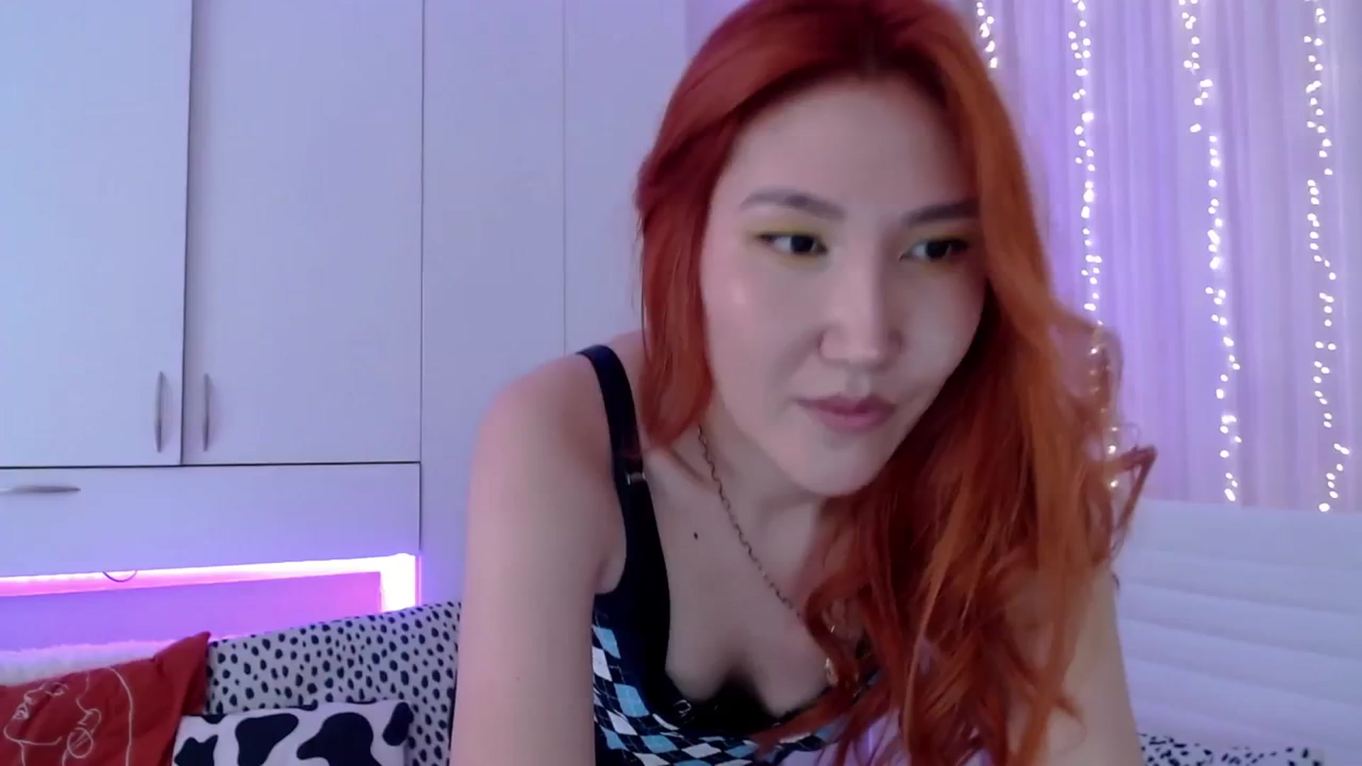 Gallery image thumbnail from Alice_Queen's myfreecams stream on, 02/29/2024, 12:42 image 6 of 20