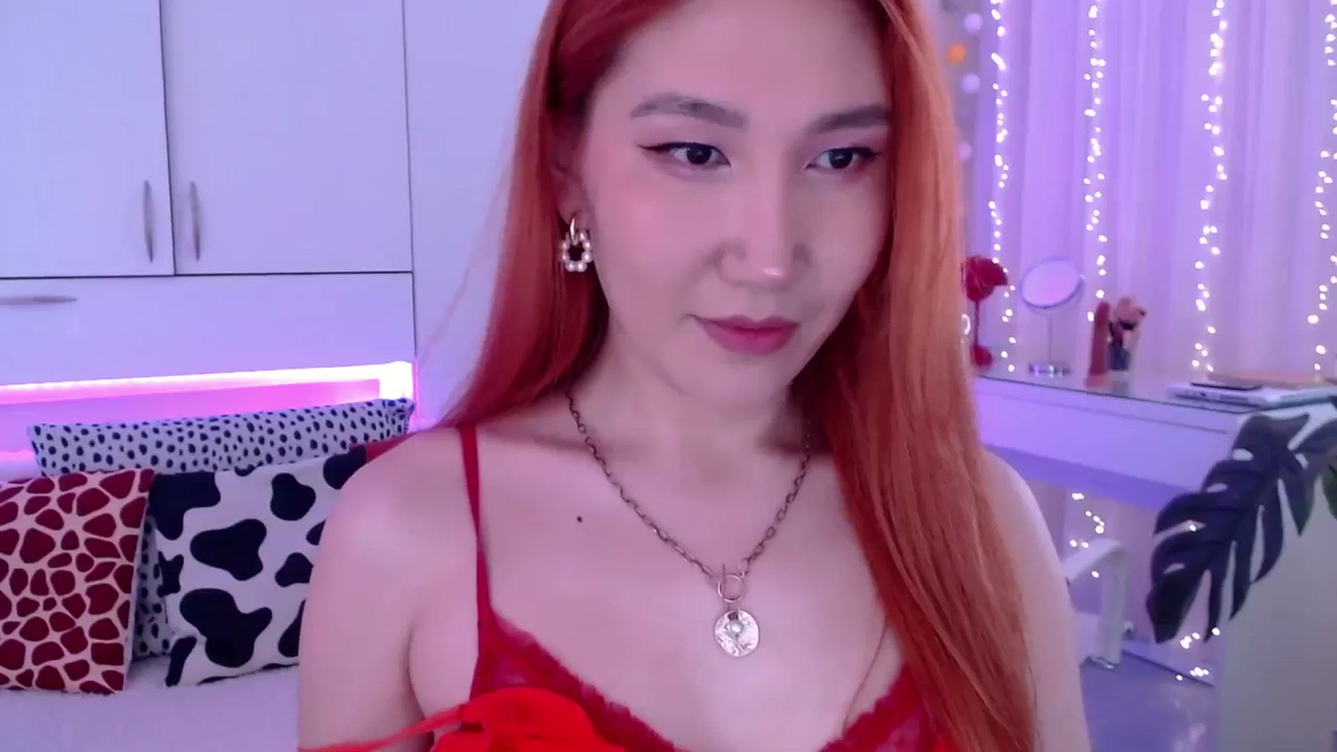 Gallery image thumbnail from Alice_Queen's myfreecams stream on, 03/13/2024, 10:43 image 17 of 20
