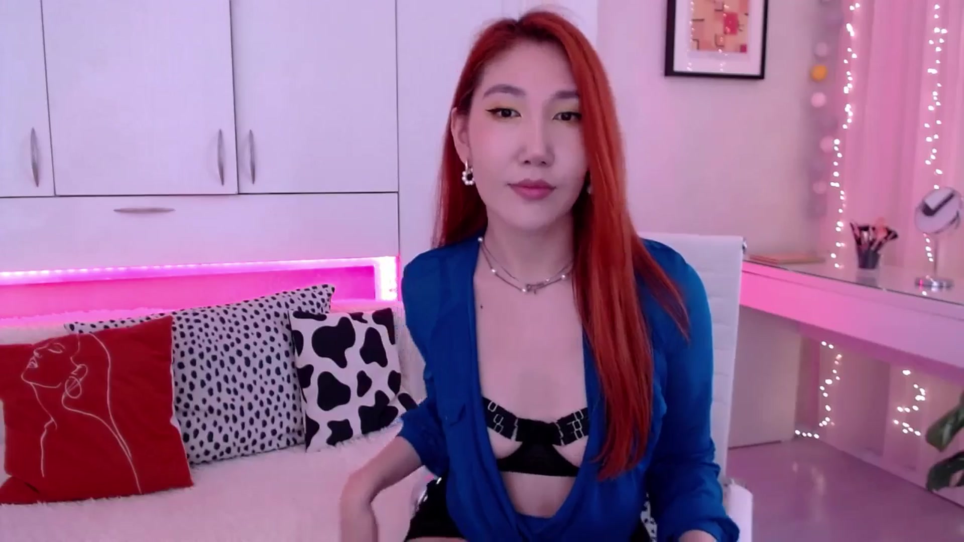 Gallery image thumbnail from Alice_Queen's myfreecams stream on, 04/27/2024, 09:37 image 18 of 20