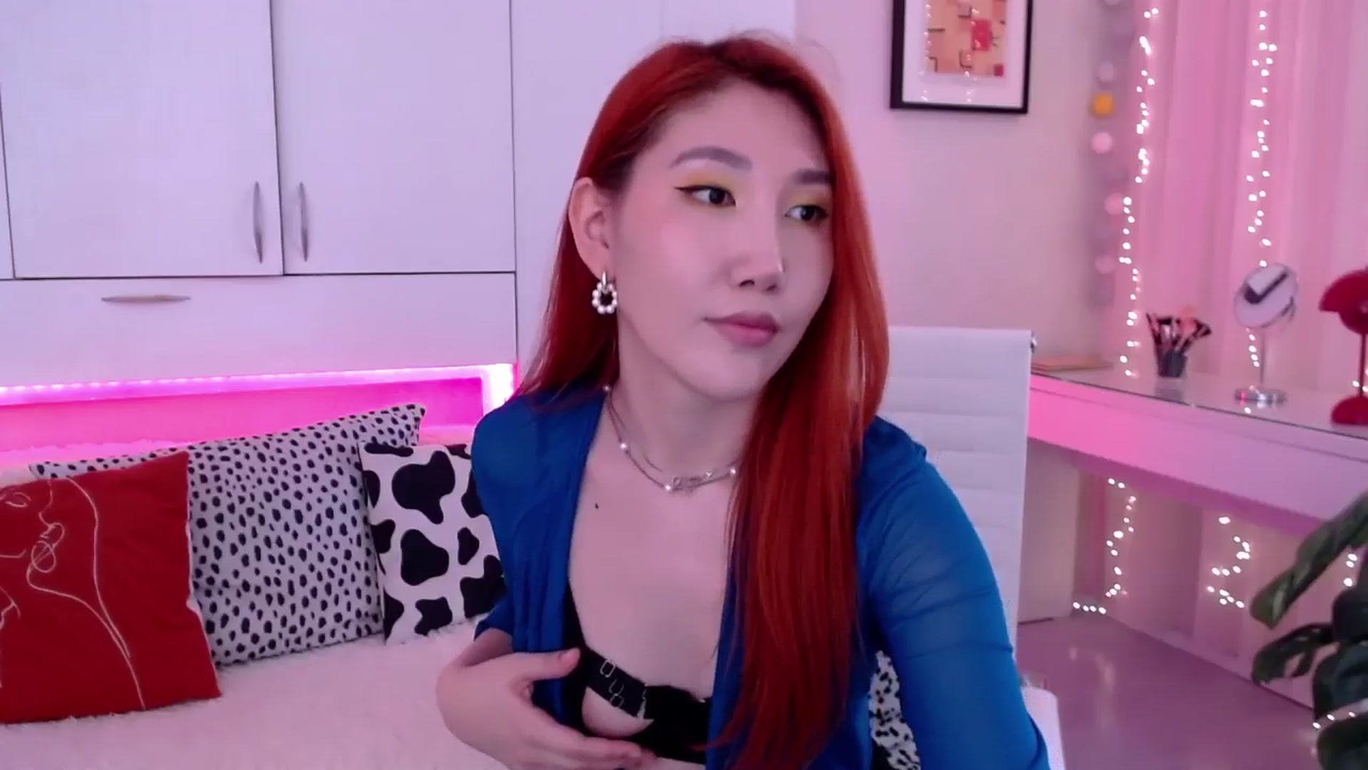 Gallery image thumbnail from Alice_Queen's myfreecams stream on, 04/27/2024, 09:37 image 20 of 20
