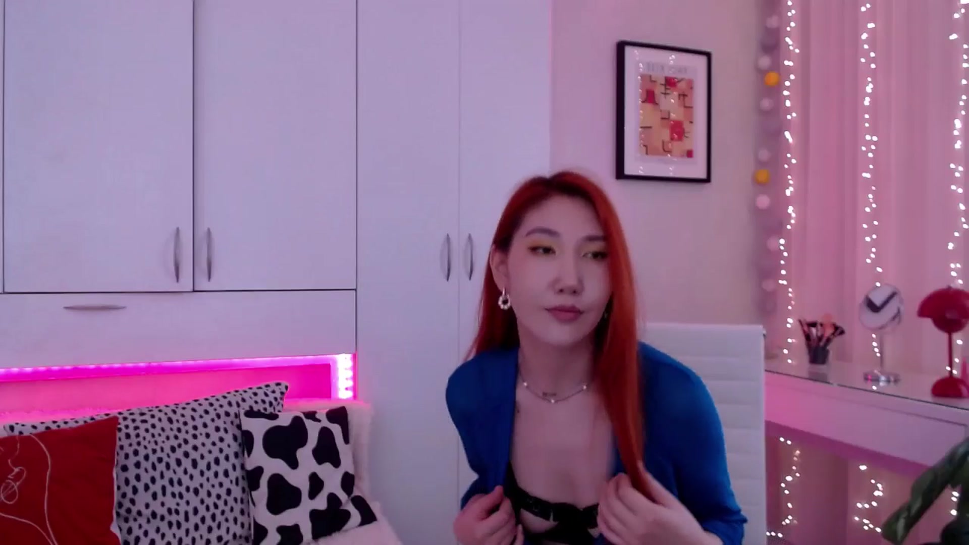 Gallery image thumbnail from Alice_Queen's myfreecams stream on, 04/27/2024, 10:25 image 4 of 20