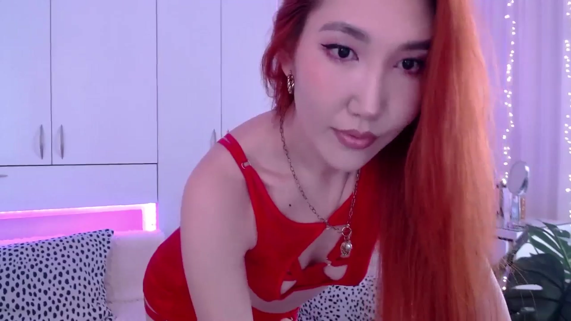 Gallery image thumbnail from Alice_Queen's myfreecams stream on, 04/28/2024, 09:44 image 11 of 20