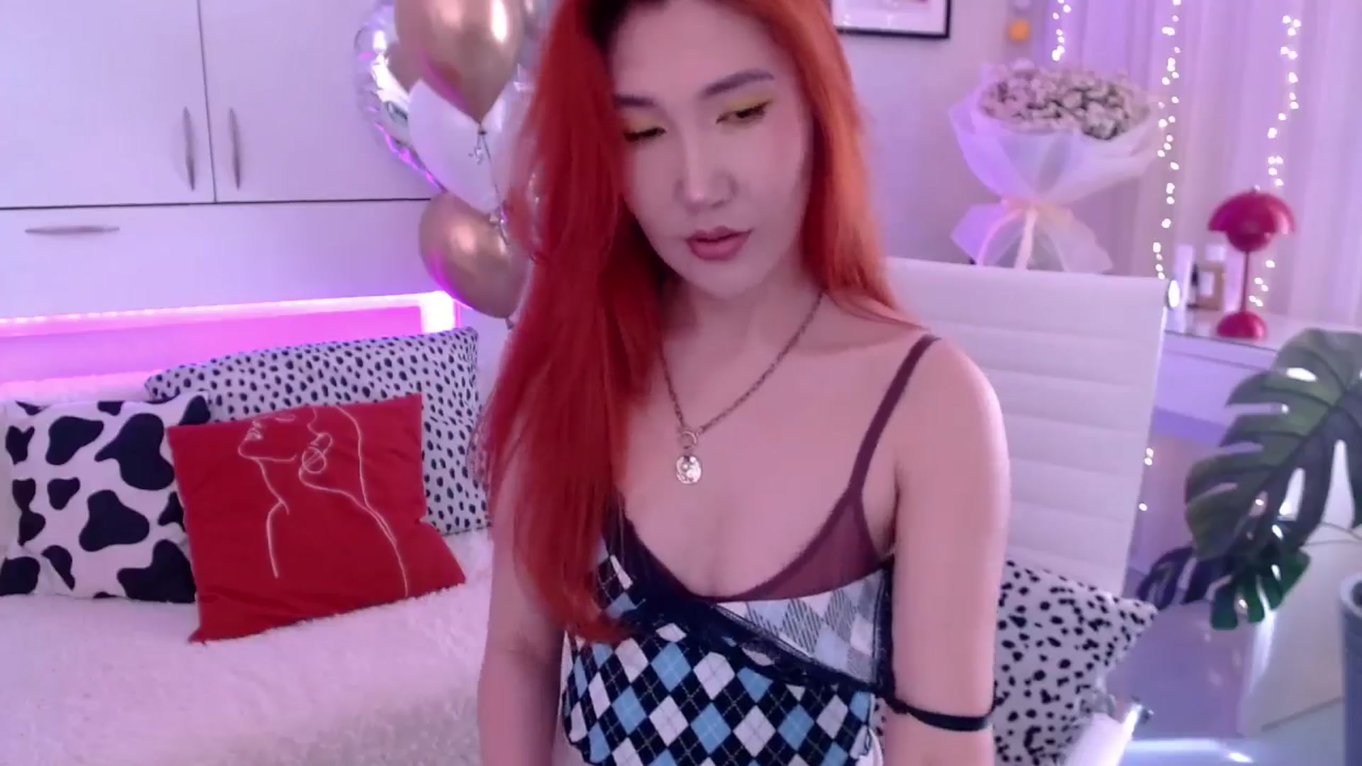 Gallery image thumbnail from Alice_Queen's myfreecams stream on, 05/03/2024, 09:23 image 17 of 20