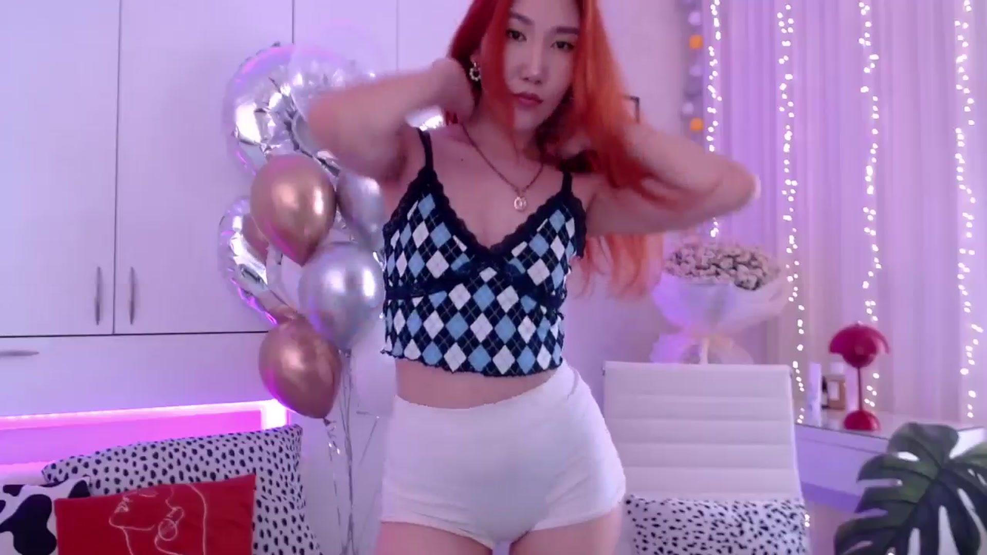 Gallery image thumbnail from Alice_Queen's myfreecams stream on, 05/03/2024, 09:23 image 2 of 20
