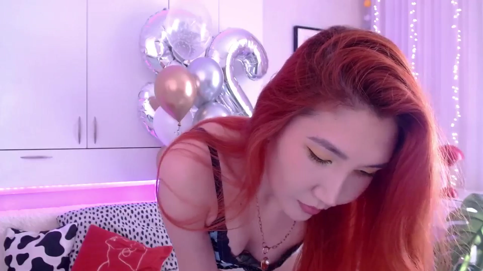 Gallery image thumbnail from Alice_Queen's myfreecams stream on, 05/03/2024, 10:27 image 17 of 20