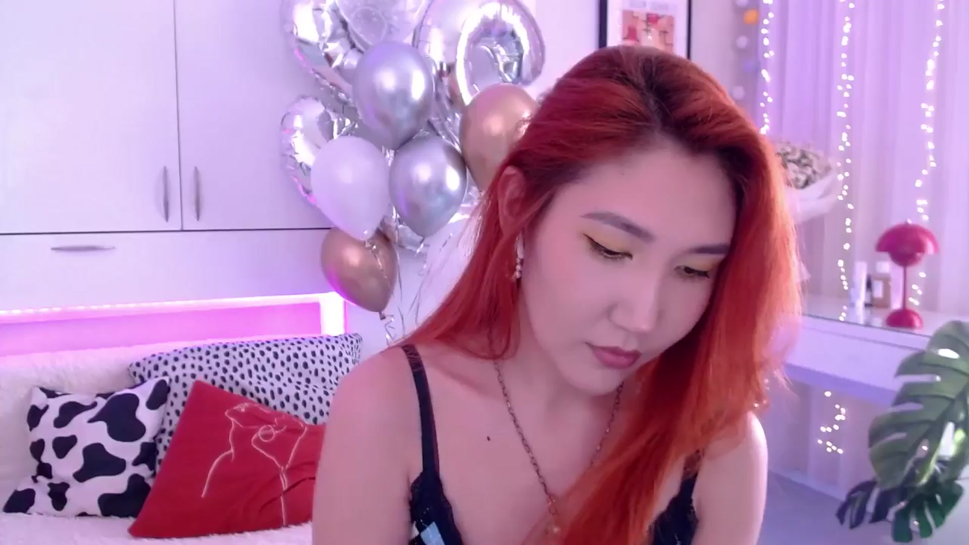Gallery image thumbnail from Alice_Queen's myfreecams stream on, 05/03/2024, 10:27 image 20 of 20