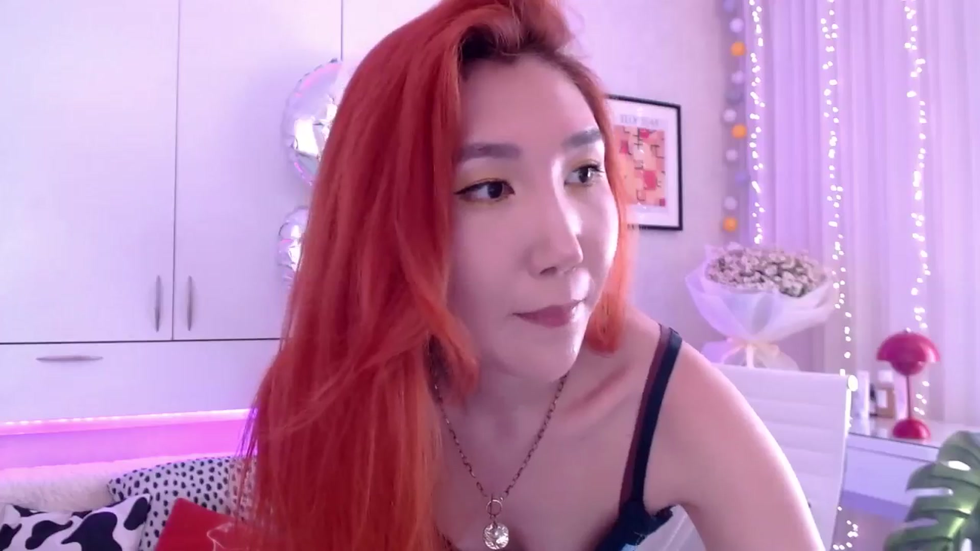 Gallery image thumbnail from Alice_Queen's myfreecams stream on, 05/03/2024, 10:27 image 12 of 20