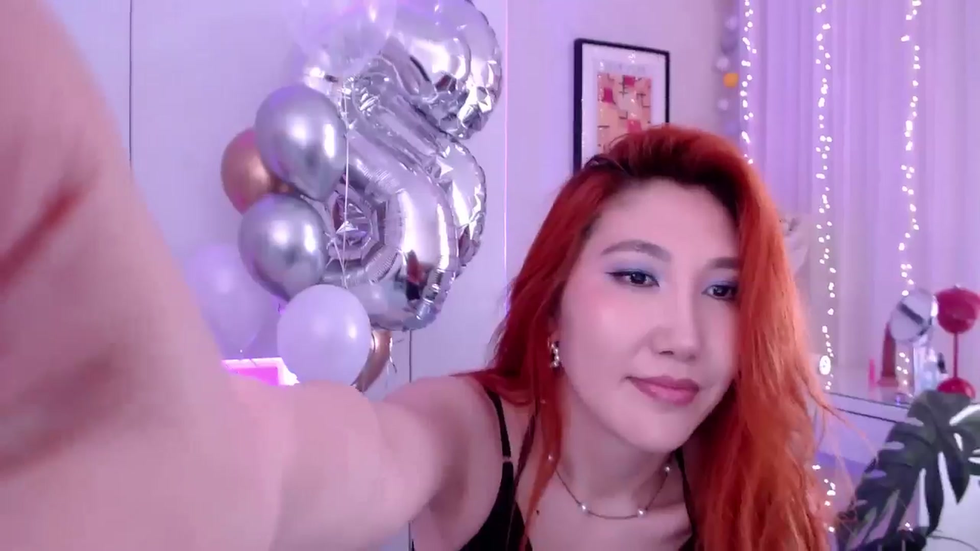 Gallery image thumbnail from Alice_Queen's myfreecams stream on, 05/04/2024, 10:32 image 16 of 20